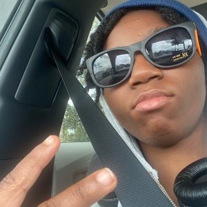 Meet your Posher, Keisha